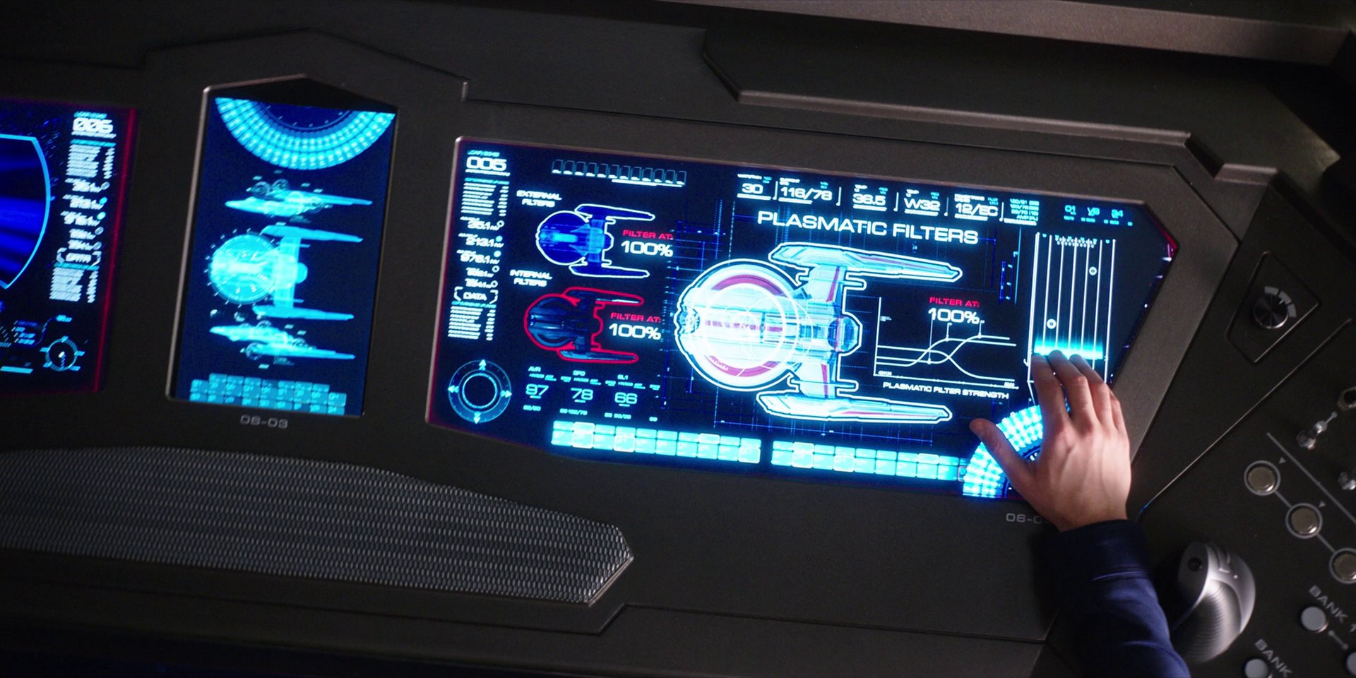 extant_StarTrekDiscovery_1x01-AVulcanHello_3522.jpg