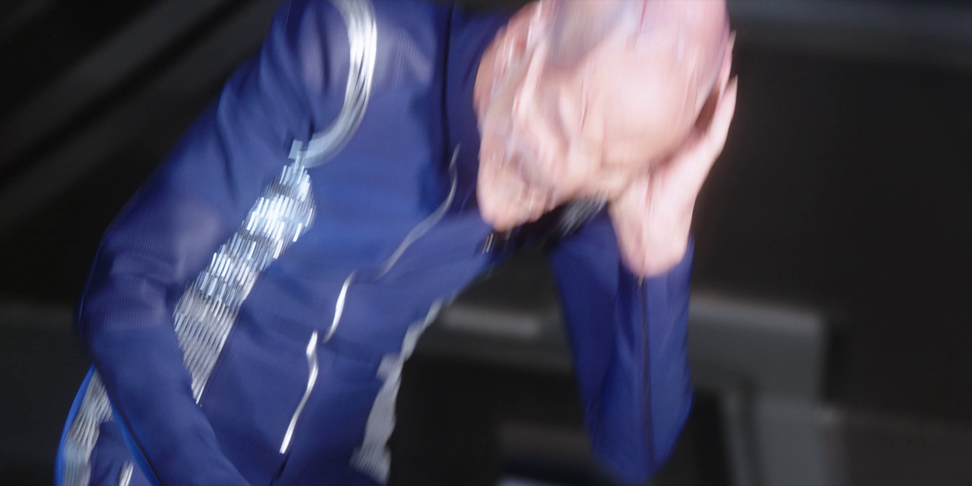 extant_StarTrekDiscovery_1x01-AVulcanHello_3550.jpg