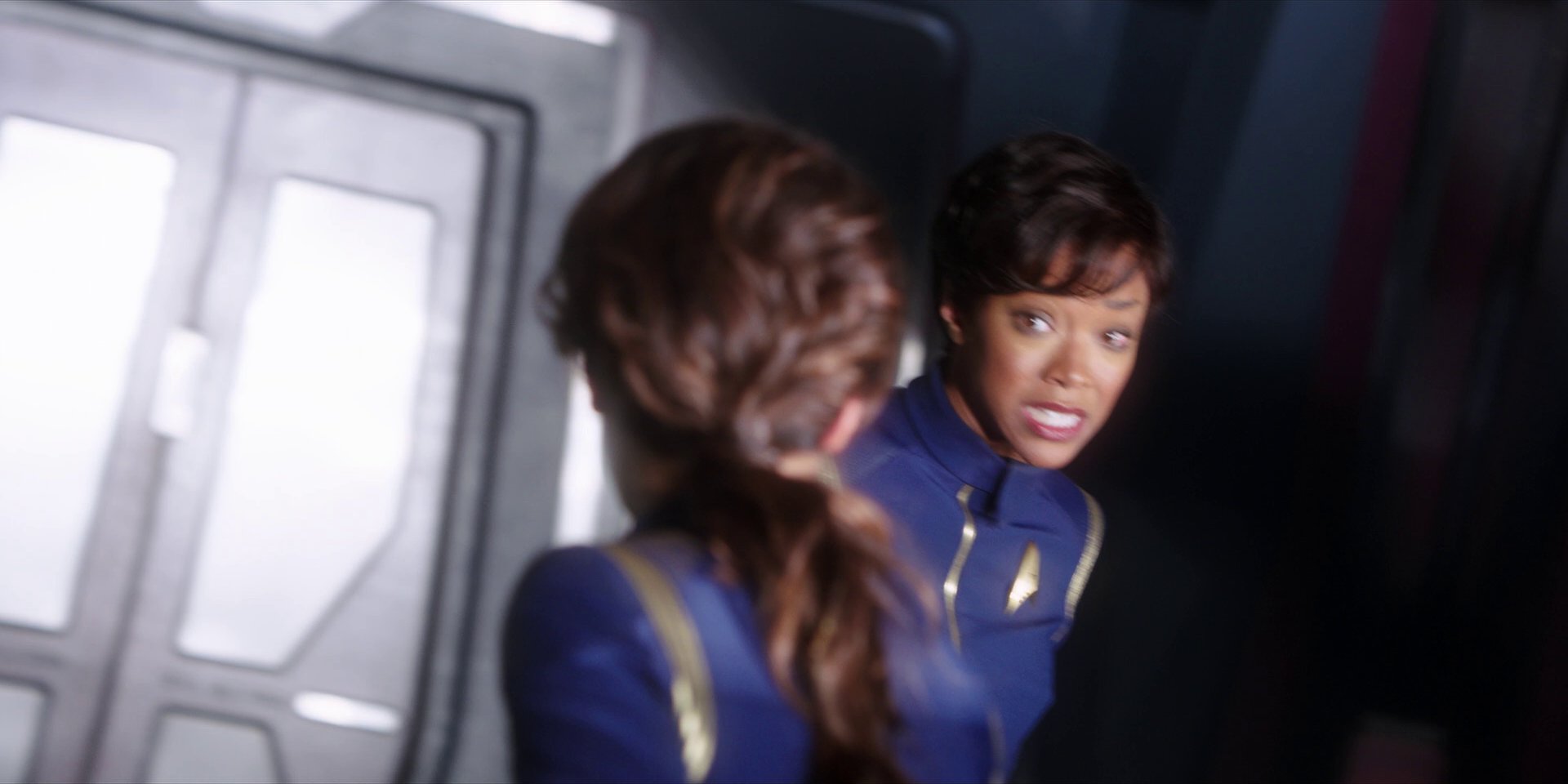 extant_StarTrekDiscovery_1x01-AVulcanHello_3592.jpg