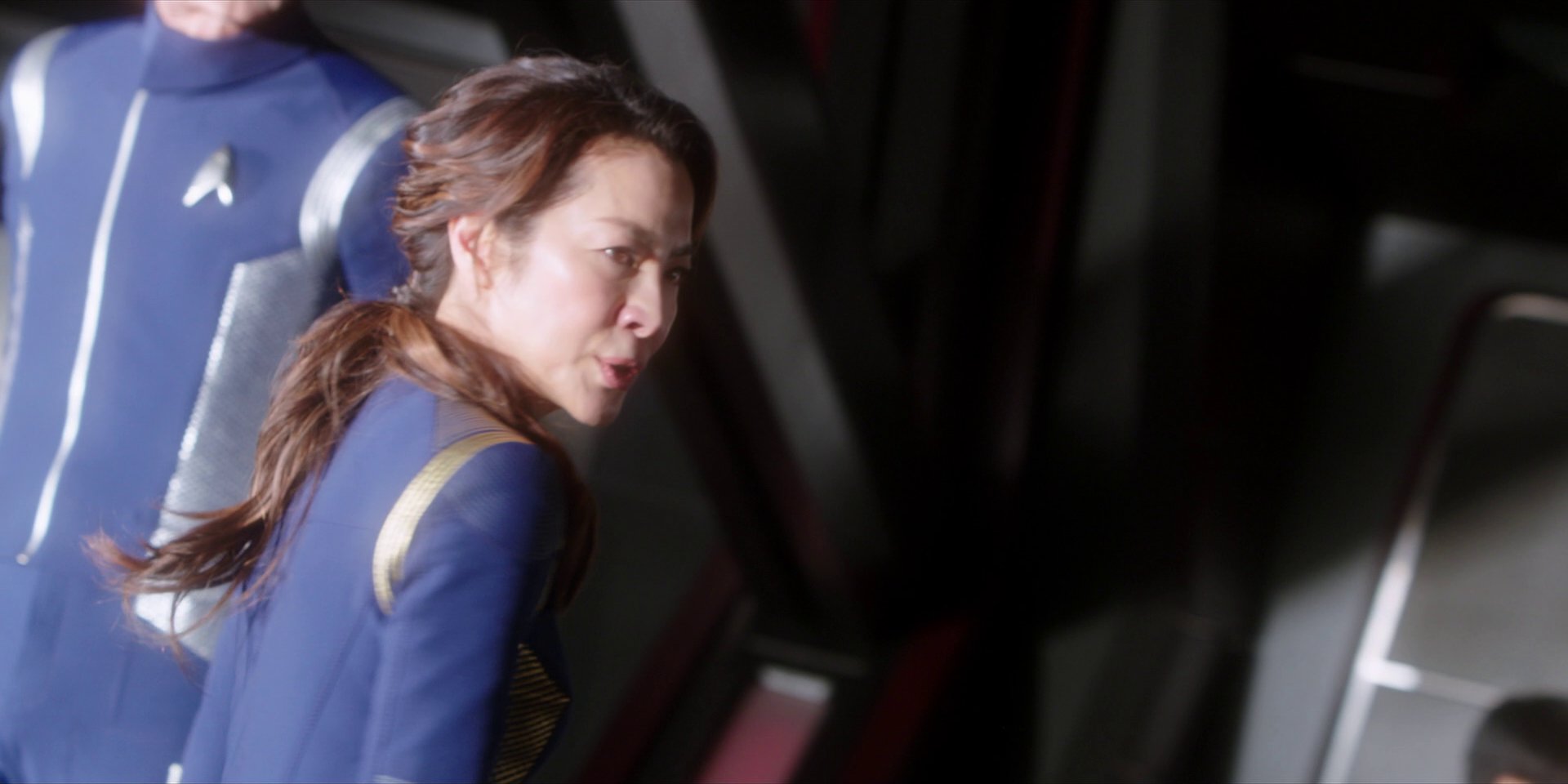 extant_StarTrekDiscovery_1x01-AVulcanHello_3605.jpg