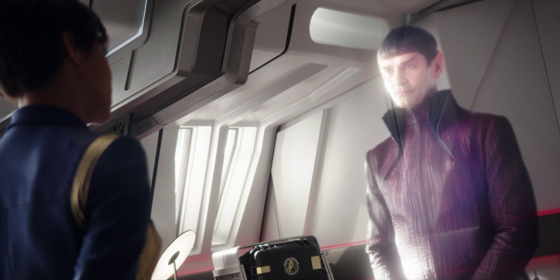 extant_StarTrekDiscovery_1x01-AVulcanHello_3689.jpg