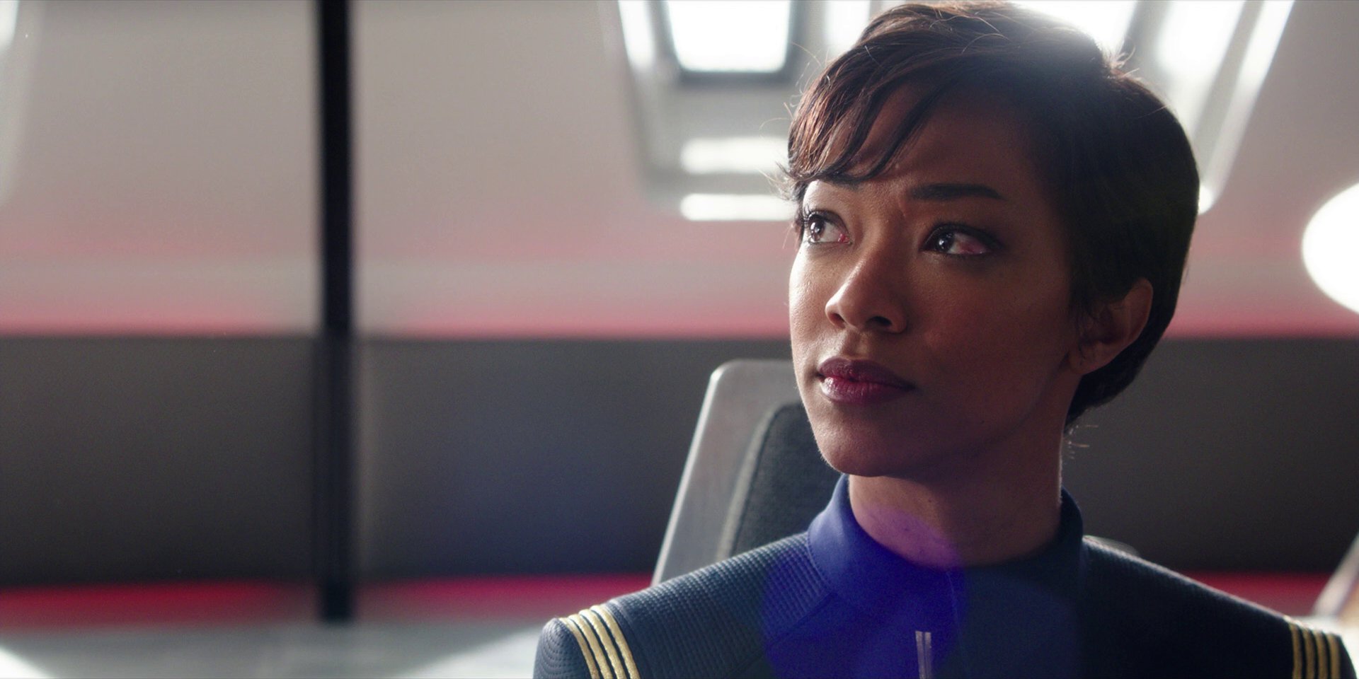 extant_StarTrekDiscovery_1x01-AVulcanHello_3749.jpg