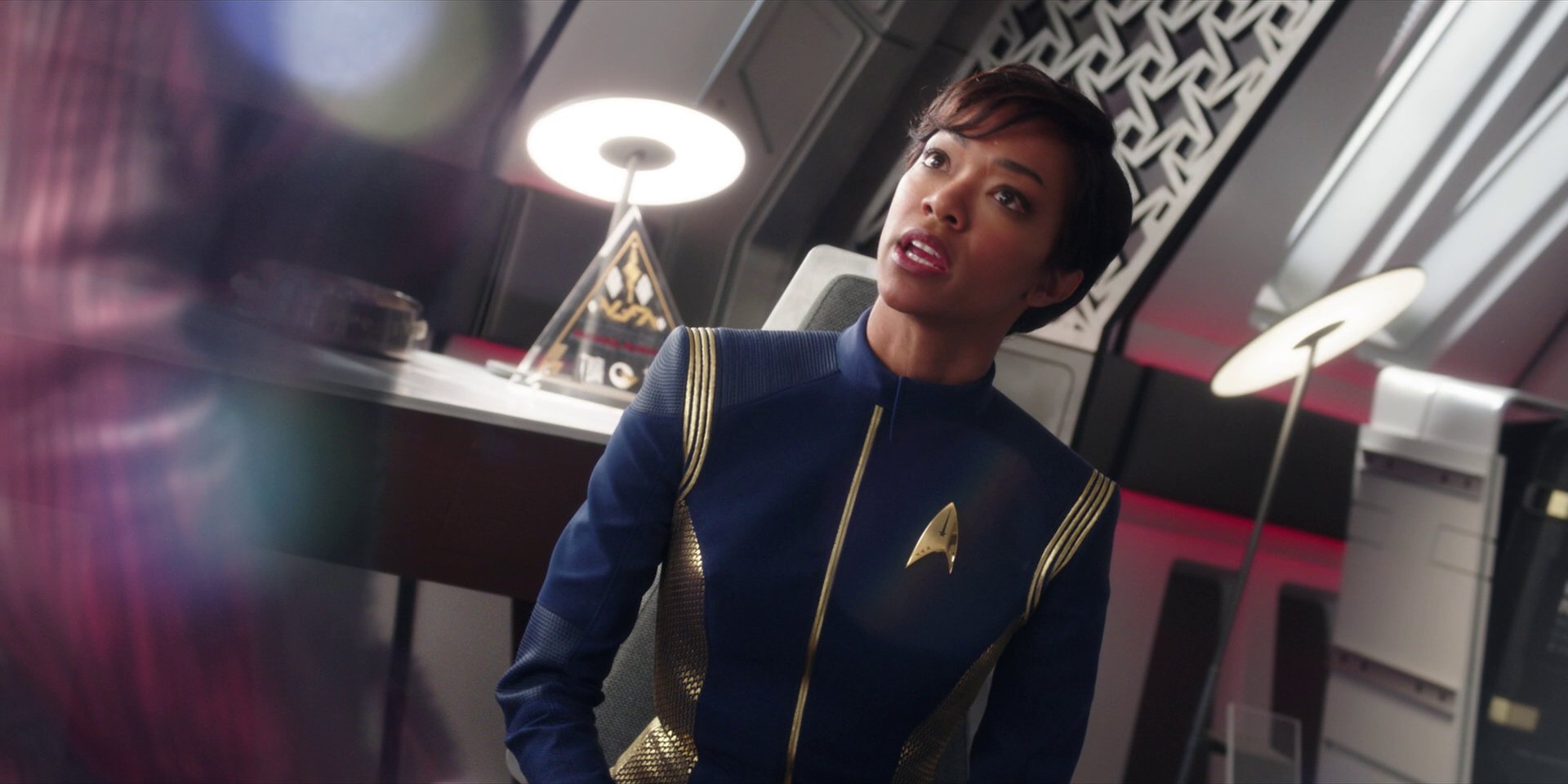 extant_StarTrekDiscovery_1x01-AVulcanHello_3765.jpg