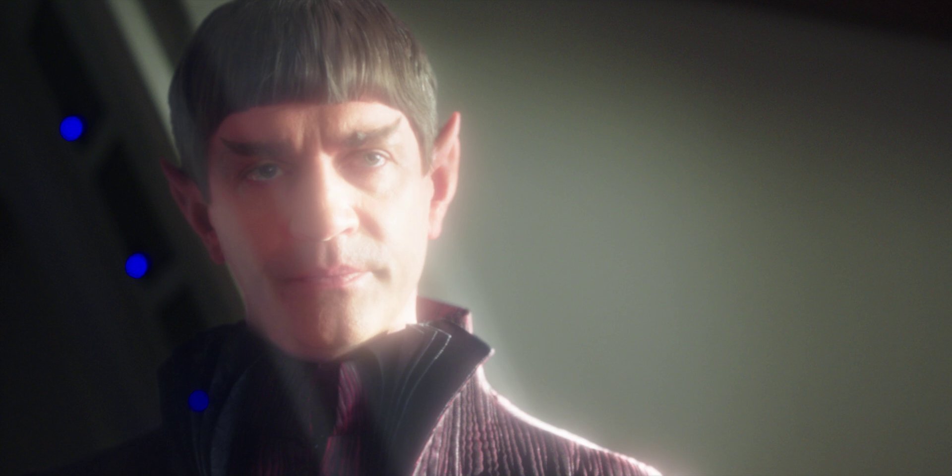extant_StarTrekDiscovery_1x01-AVulcanHello_3888.jpg