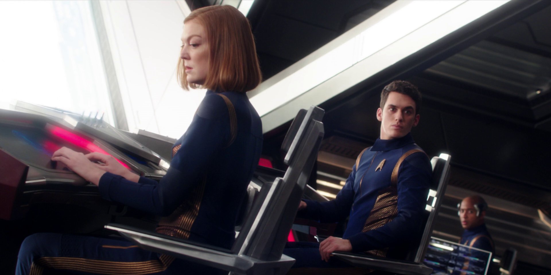 extant_StarTrekDiscovery_1x01-AVulcanHello_3929.jpg