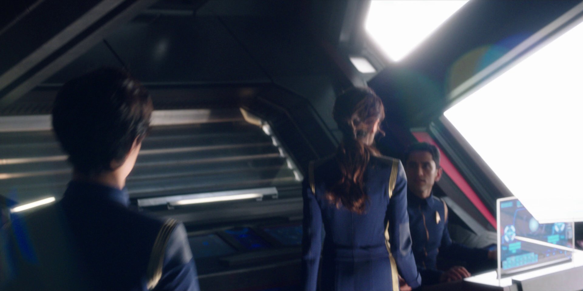 extant_StarTrekDiscovery_1x01-AVulcanHello_3940.jpg