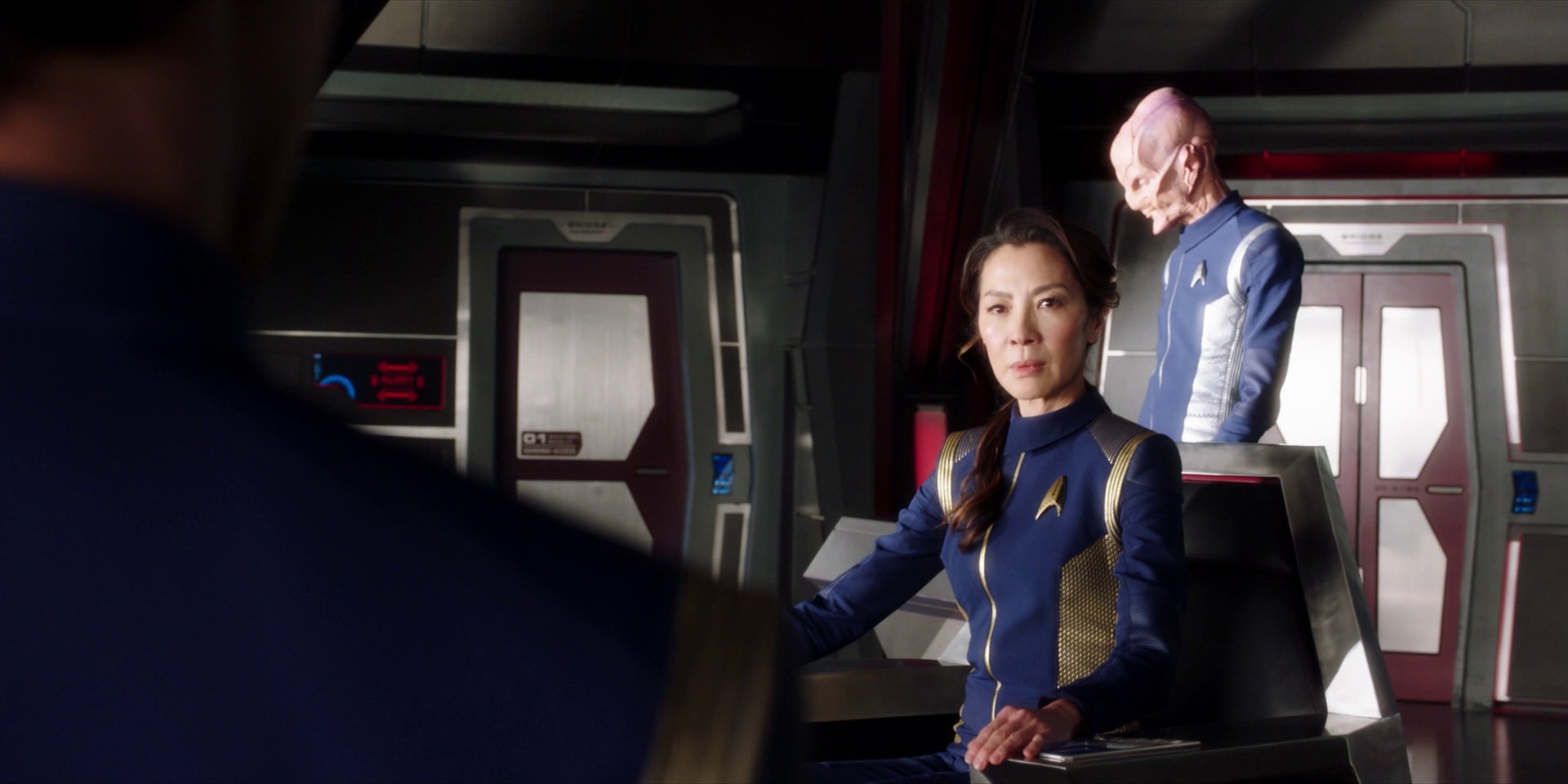 extant_StarTrekDiscovery_1x01-AVulcanHello_4032.jpg