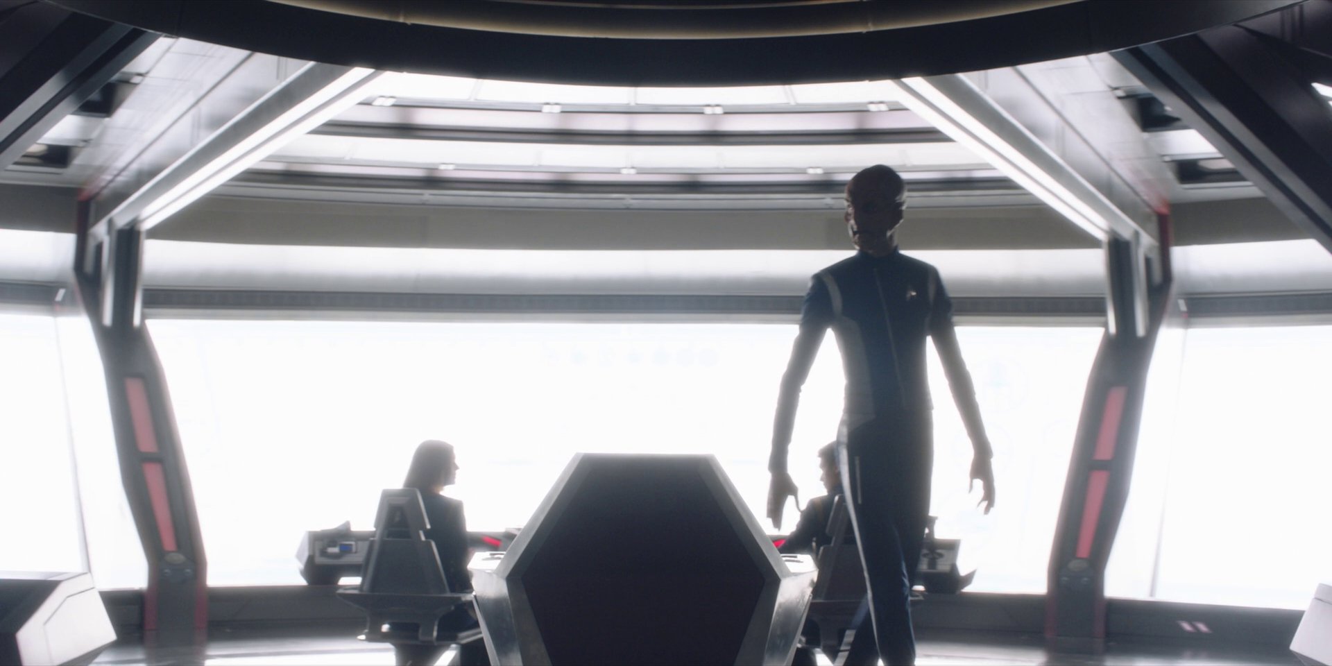 extant_StarTrekDiscovery_1x01-AVulcanHello_4233.jpg