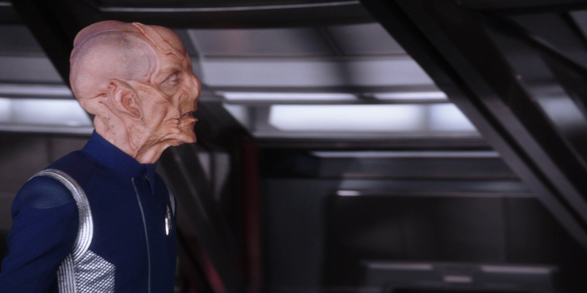 extant_StarTrekDiscovery_1x01-AVulcanHello_4289.jpg