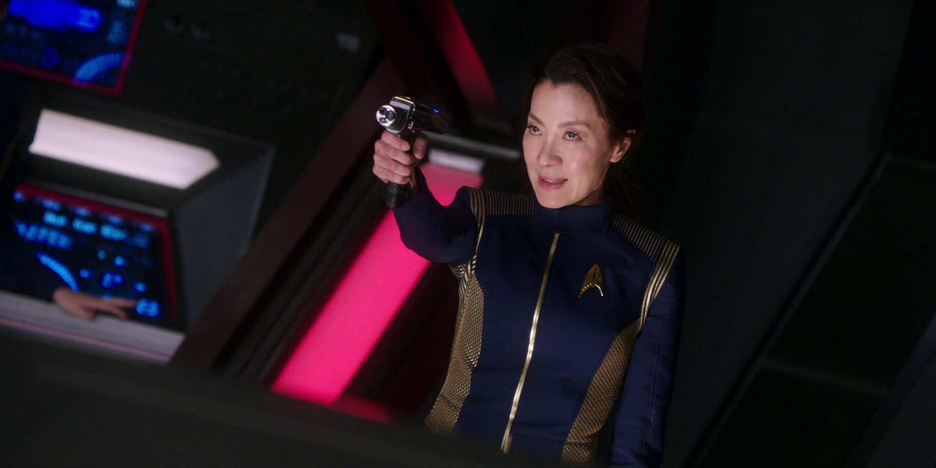 extant_StarTrekDiscovery_1x01-AVulcanHello_4342.jpg