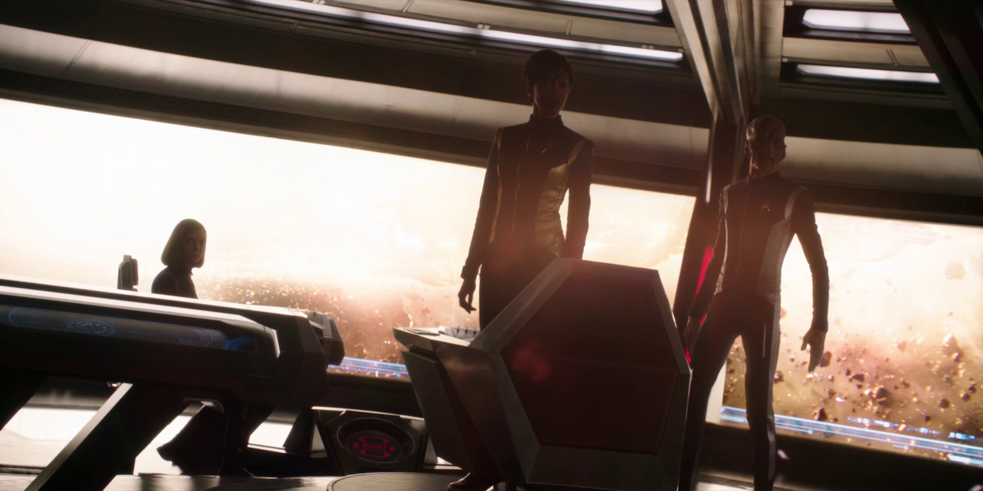 extant_StarTrekDiscovery_1x01-AVulcanHello_4356.jpg