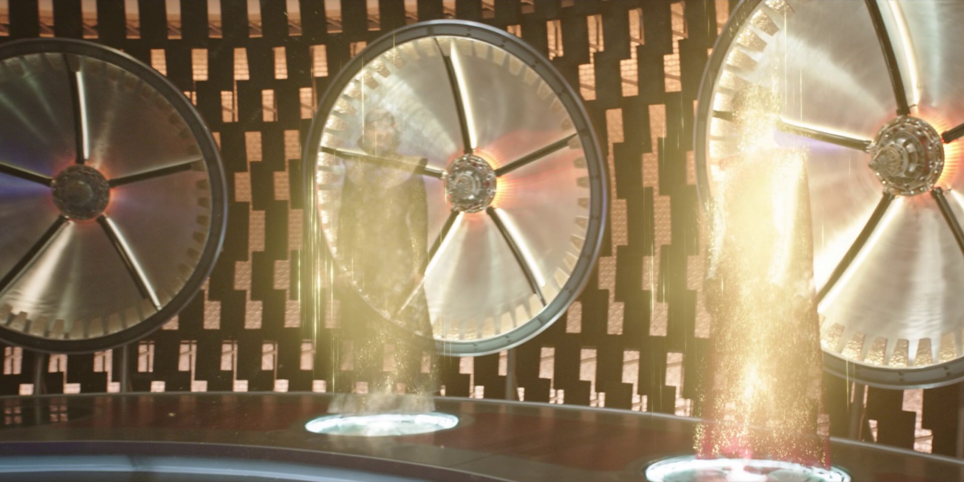 extant_StarTrekDiscovery_1x02-BattleAtTheBinaryStars_0073.jpg