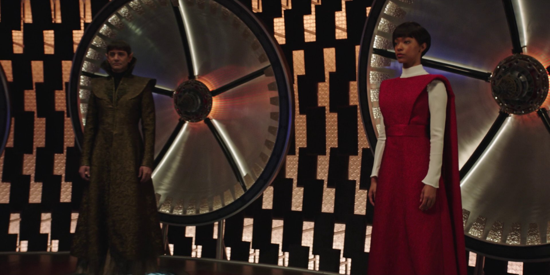 extant_StarTrekDiscovery_1x02-BattleAtTheBinaryStars_0076.jpg