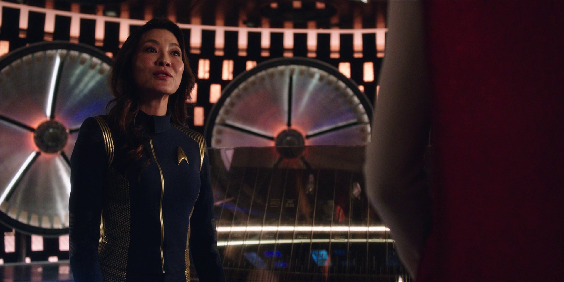 extant_StarTrekDiscovery_1x02-BattleAtTheBinaryStars_0100.jpg