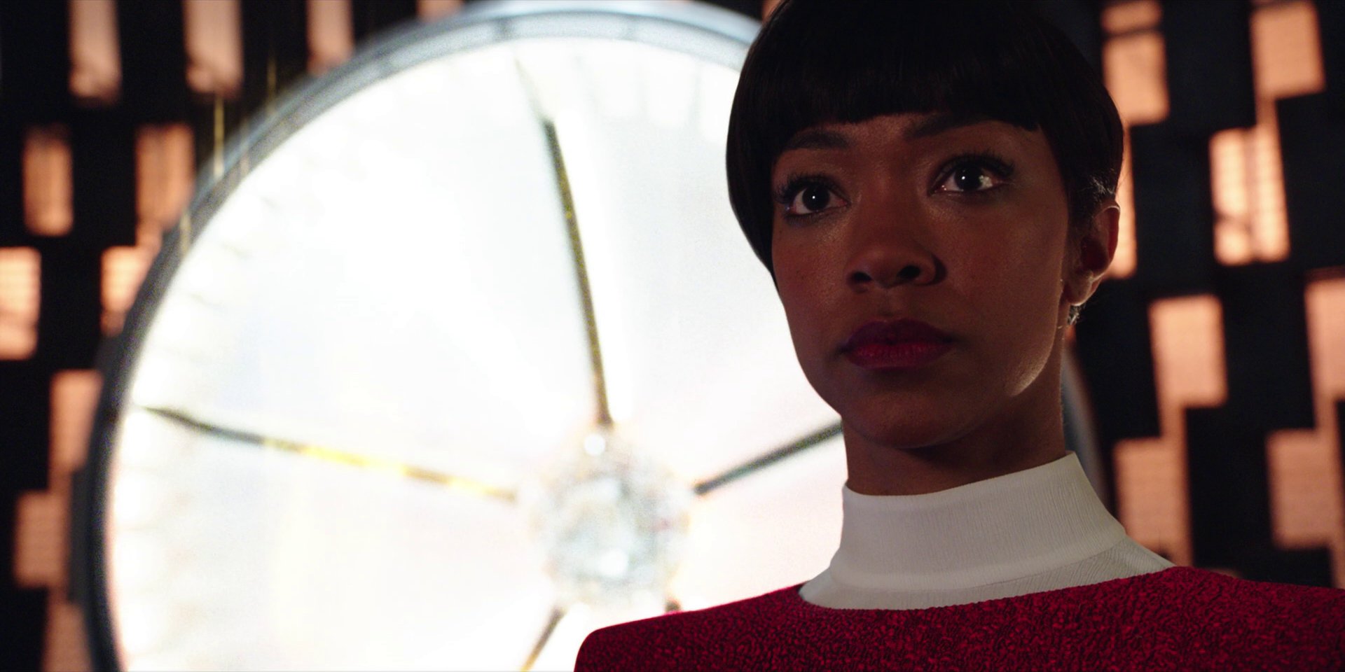 extant_StarTrekDiscovery_1x02-BattleAtTheBinaryStars_0167.jpg