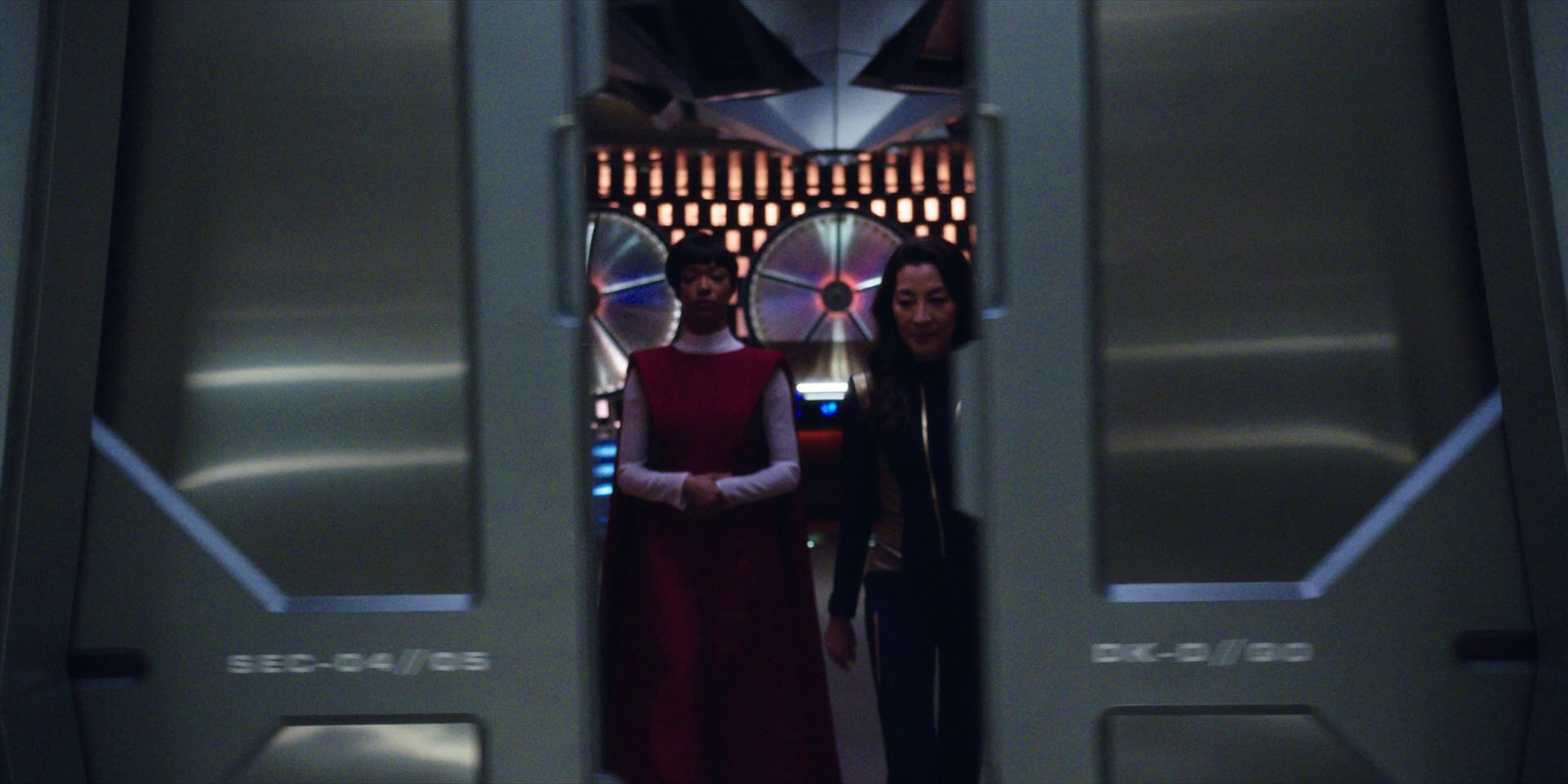 extant_StarTrekDiscovery_1x02-BattleAtTheBinaryStars_0169.jpg