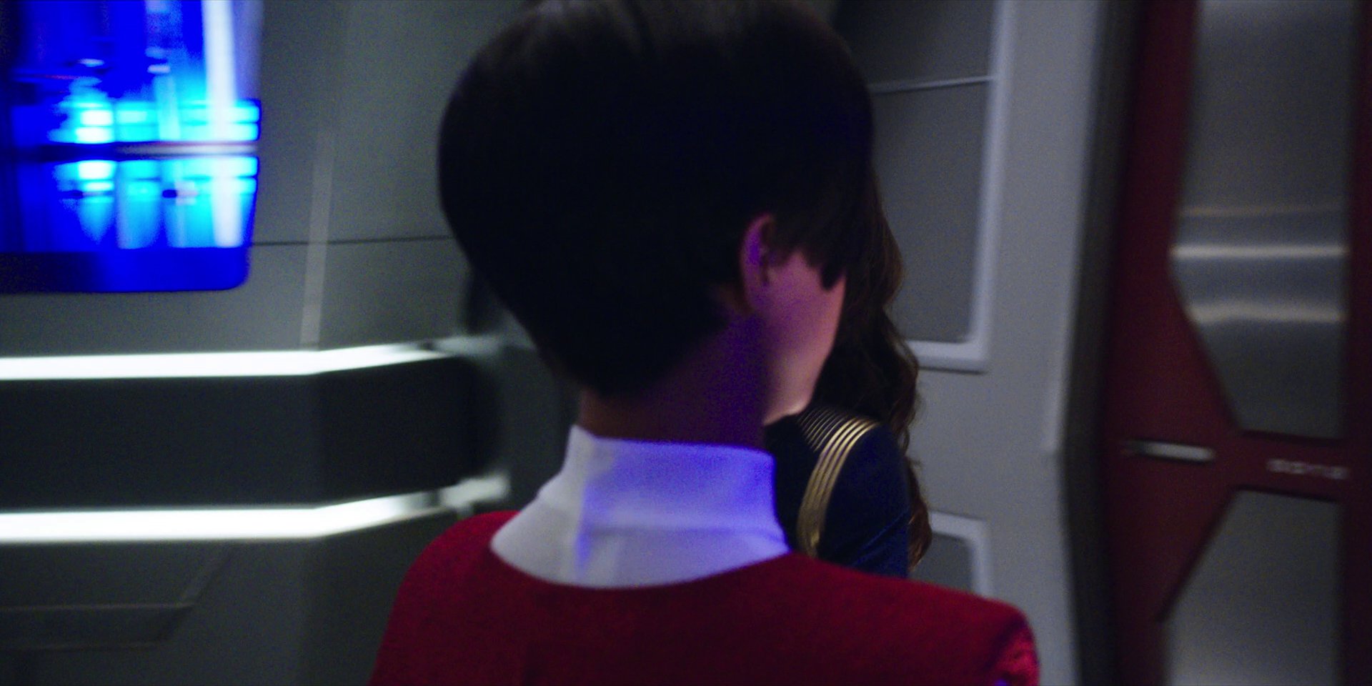 extant_StarTrekDiscovery_1x02-BattleAtTheBinaryStars_0228.jpg