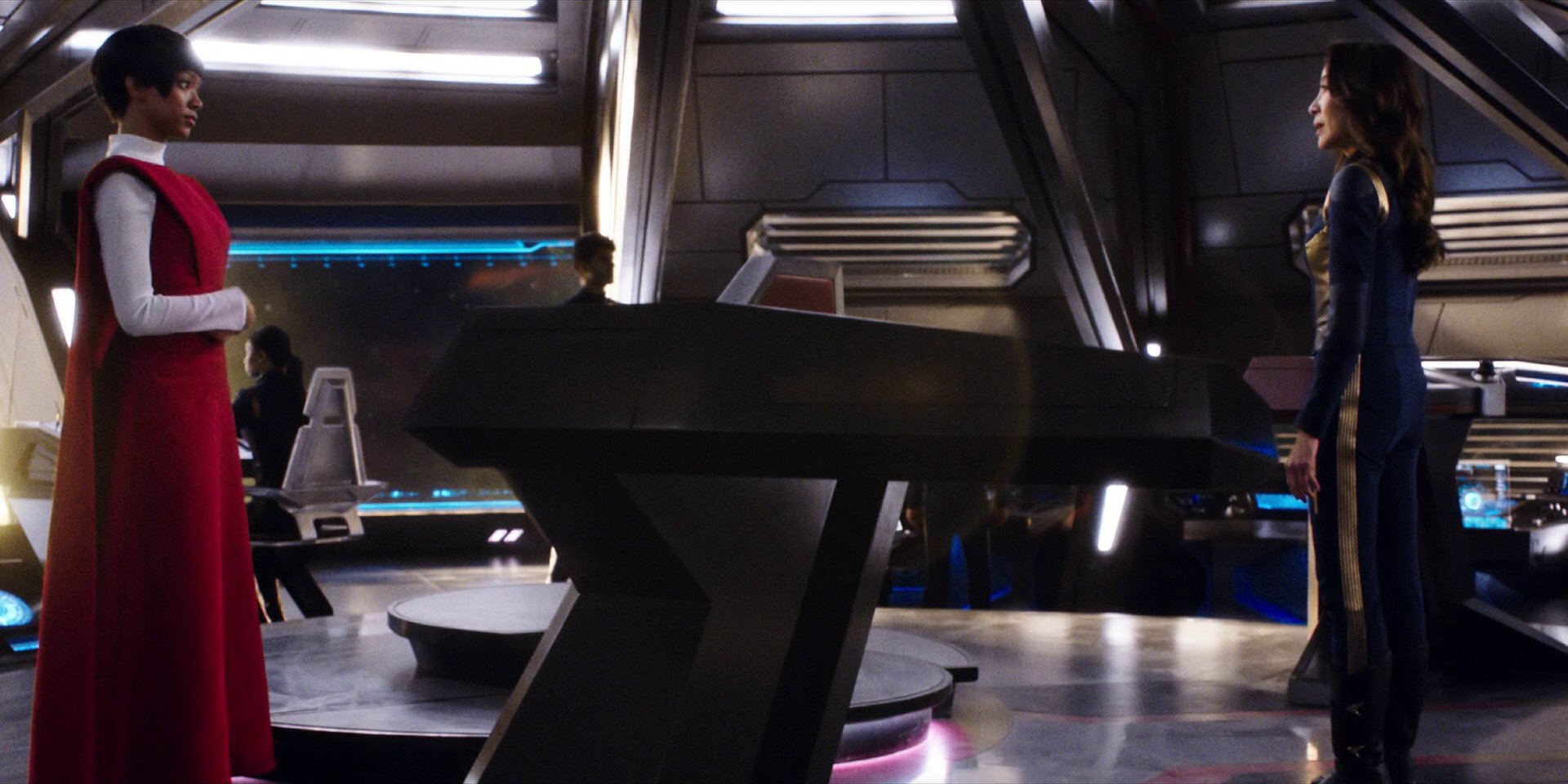 extant_StarTrekDiscovery_1x02-BattleAtTheBinaryStars_0329.jpg