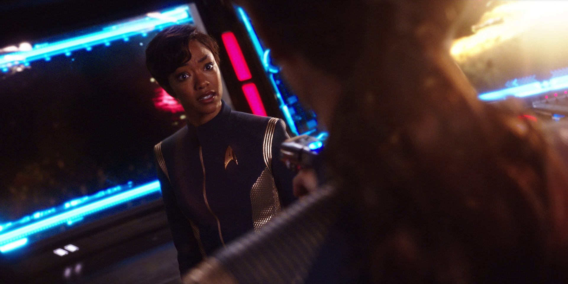 extant_StarTrekDiscovery_1x02-BattleAtTheBinaryStars_0392.jpg