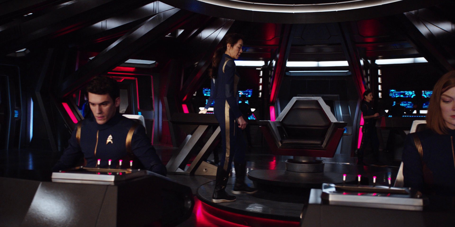 extant_StarTrekDiscovery_1x02-BattleAtTheBinaryStars_1043.jpg