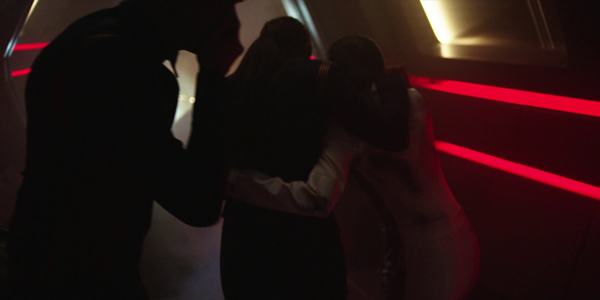 extant_StarTrekDiscovery_1x02-BattleAtTheBinaryStars_1215.jpg