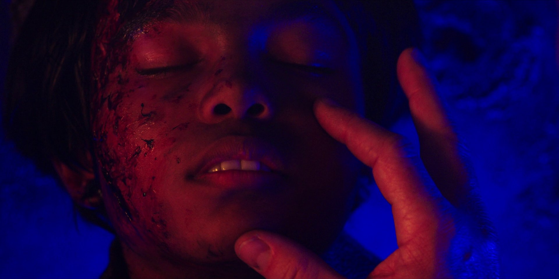 extant_StarTrekDiscovery_1x02-BattleAtTheBinaryStars_1488.jpg