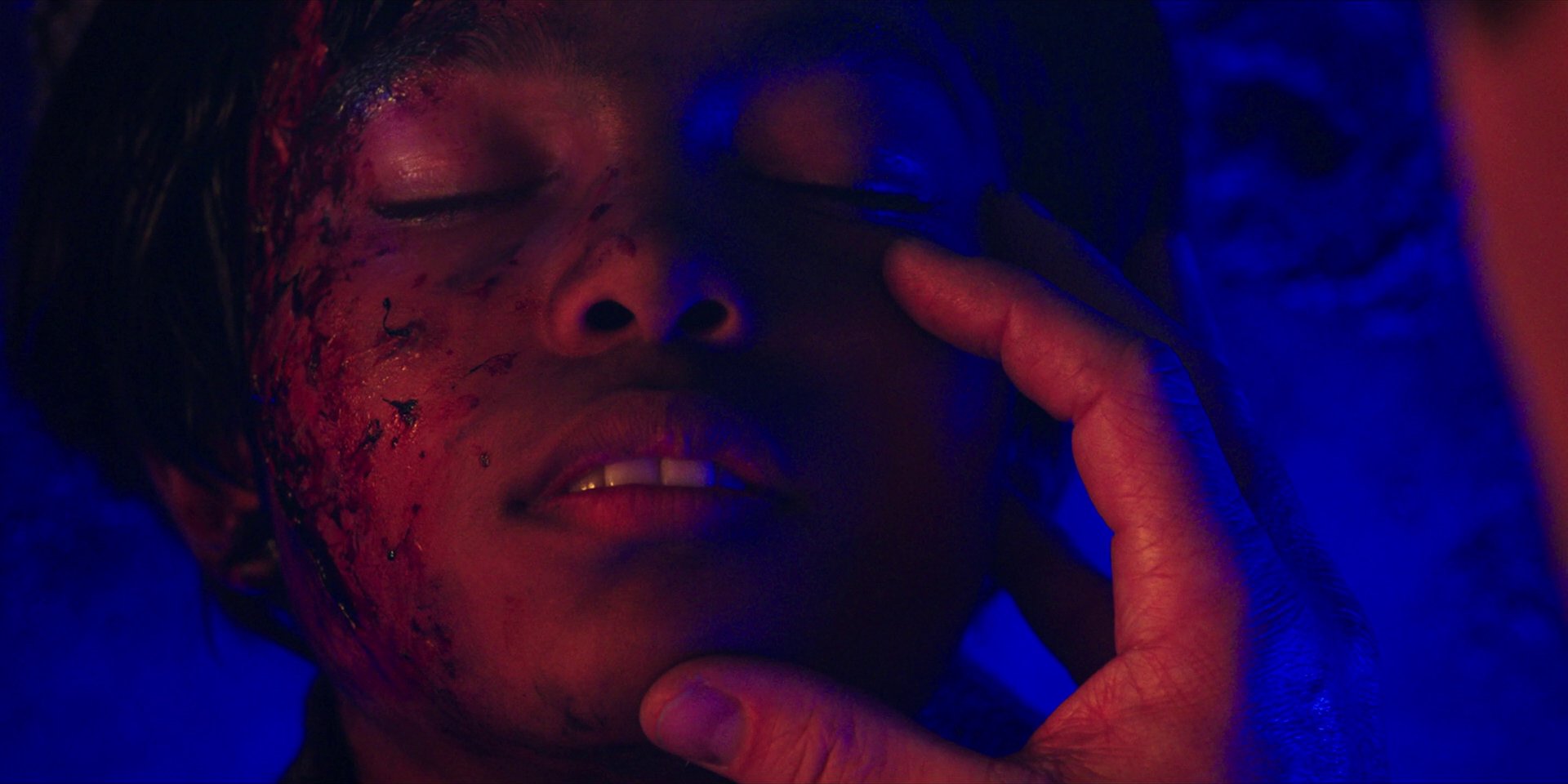 extant_StarTrekDiscovery_1x02-BattleAtTheBinaryStars_1492.jpg