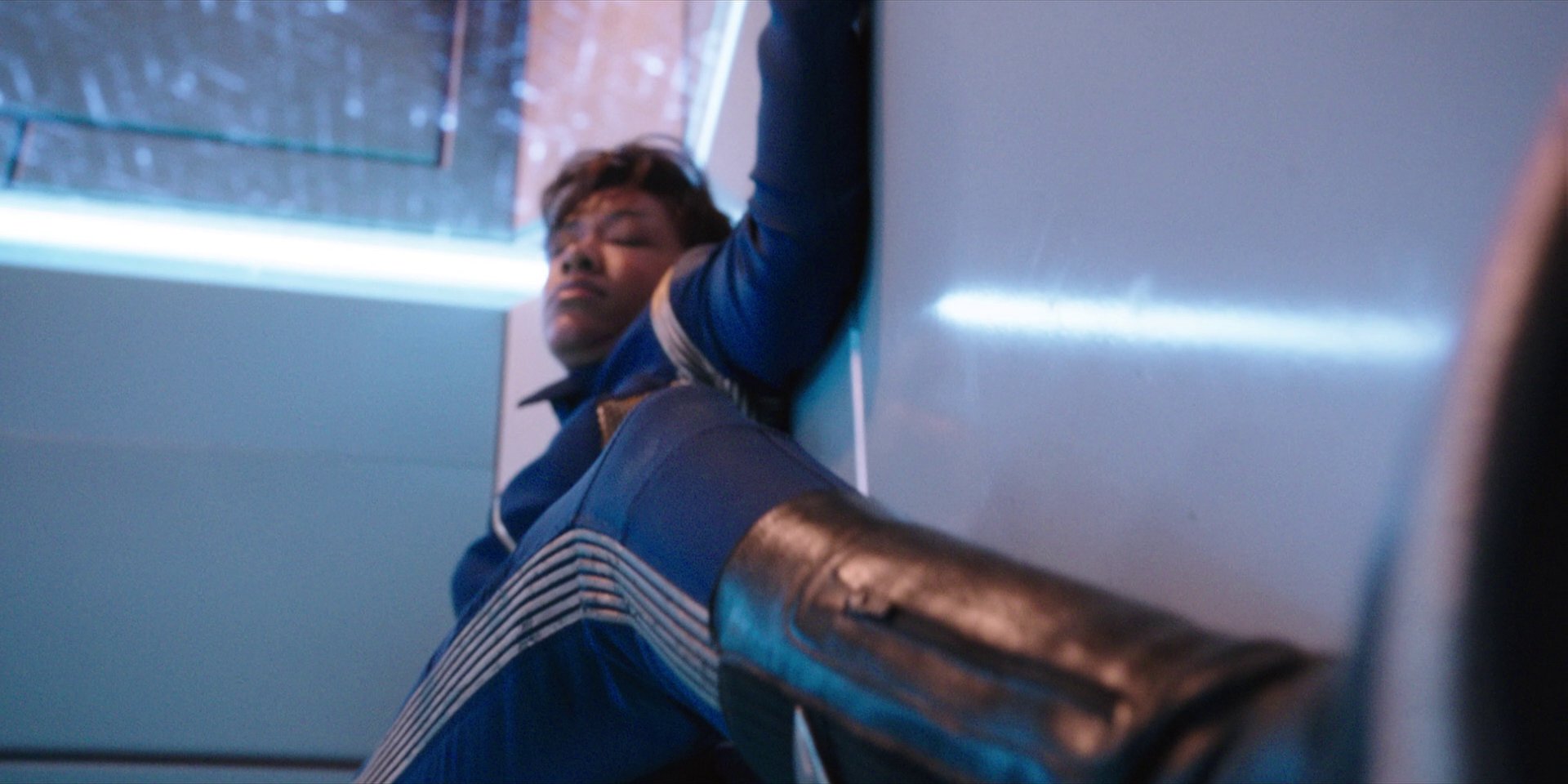 extant_StarTrekDiscovery_1x02-BattleAtTheBinaryStars_1532.jpg