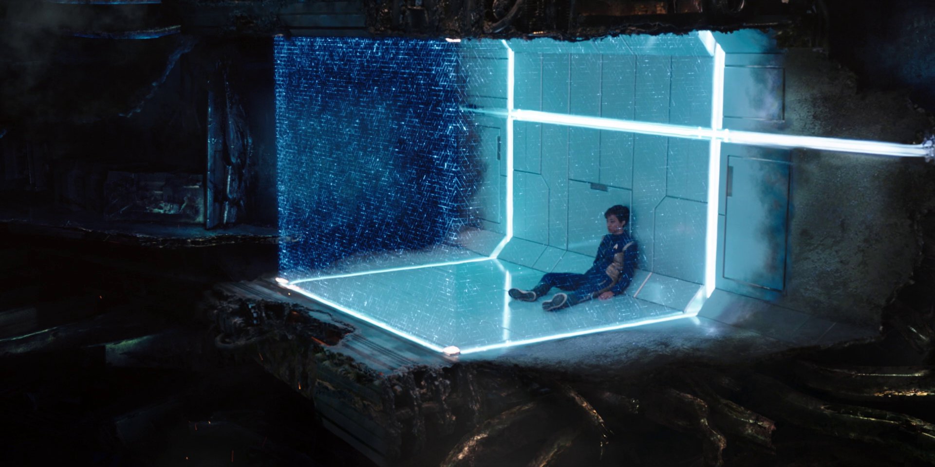 extant_StarTrekDiscovery_1x02-BattleAtTheBinaryStars_1625.jpg