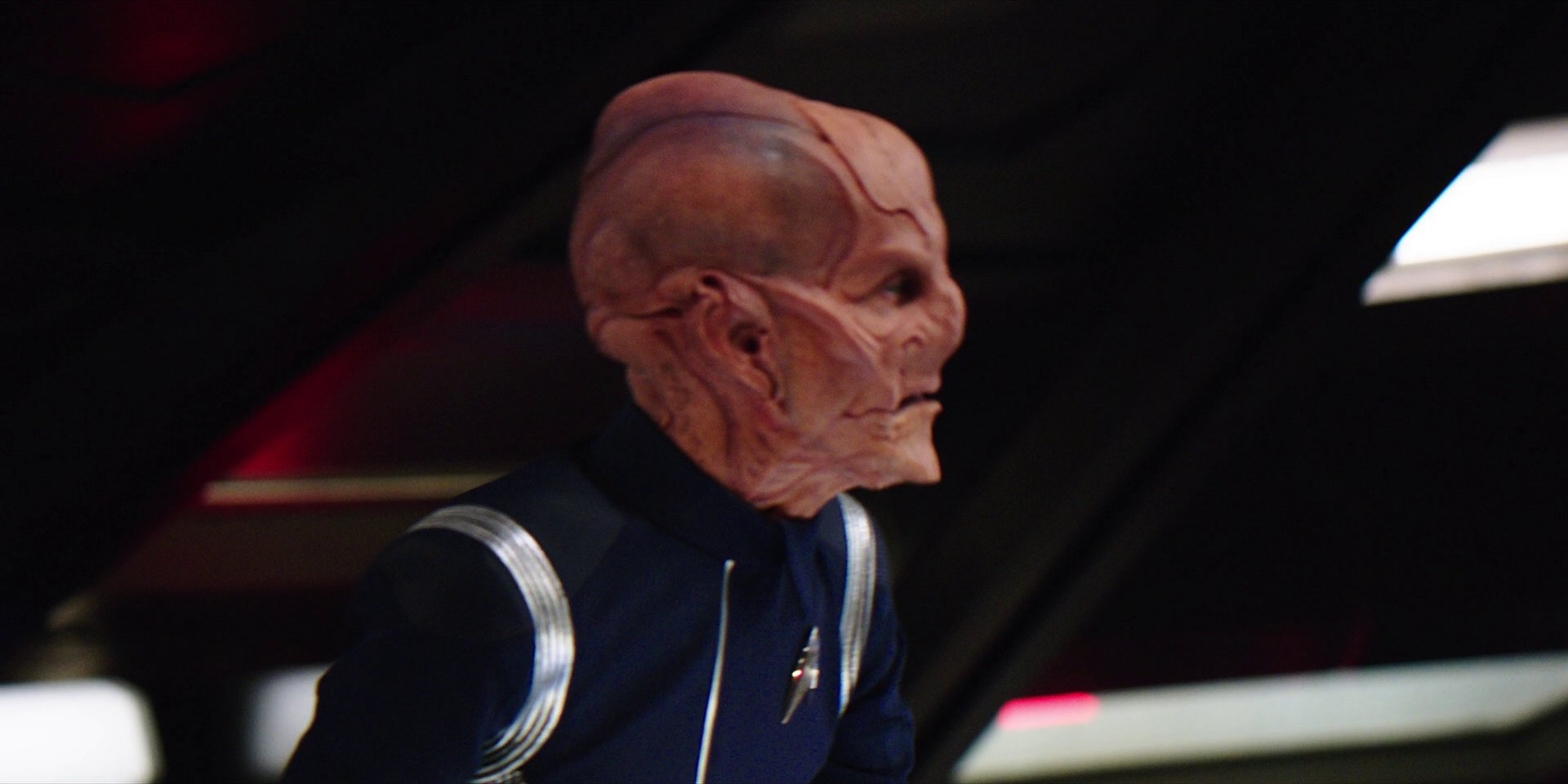 extant_StarTrekDiscovery_1x02-BattleAtTheBinaryStars_1976.jpg