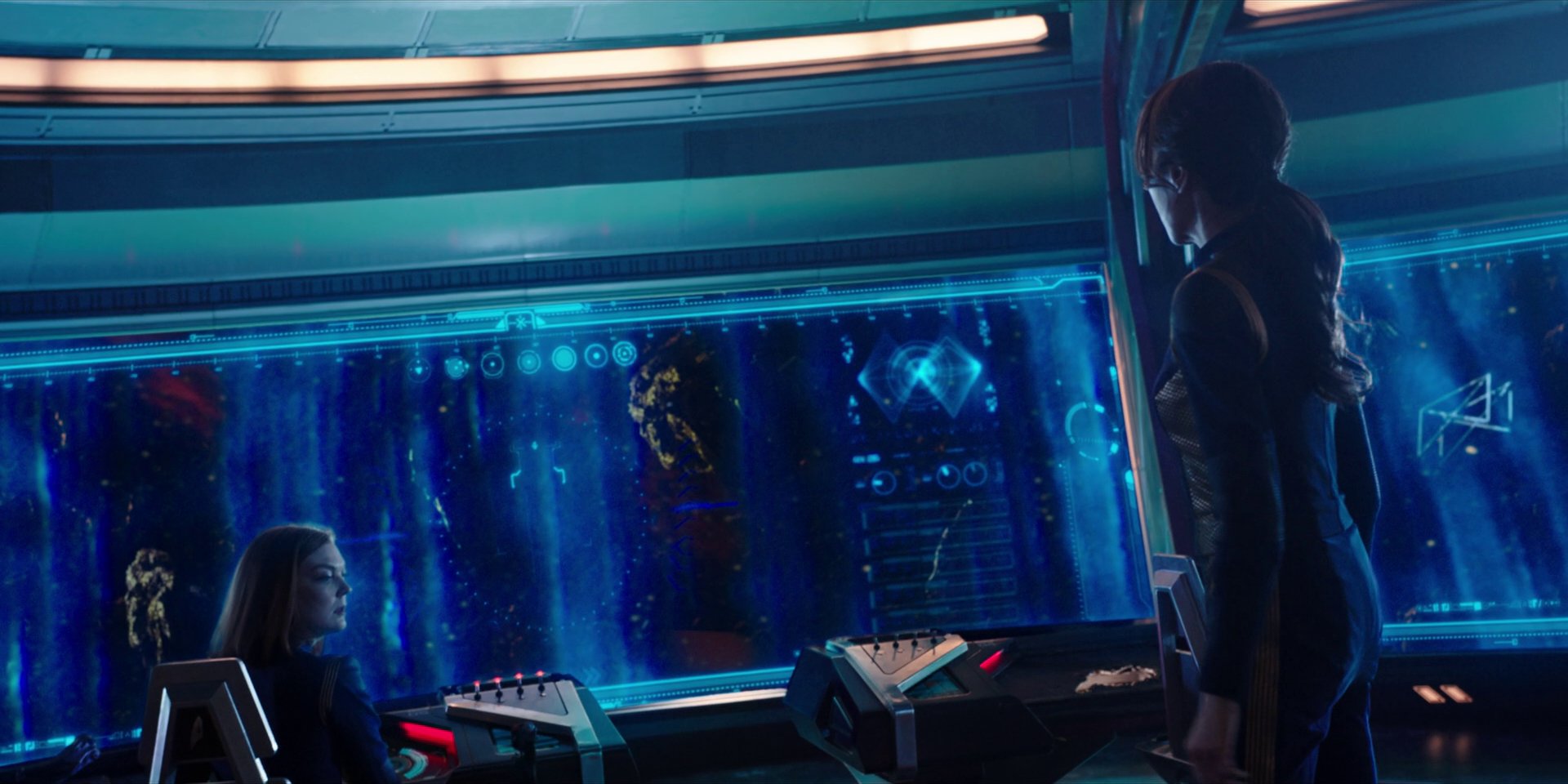 extant_StarTrekDiscovery_1x02-BattleAtTheBinaryStars_2283.jpg