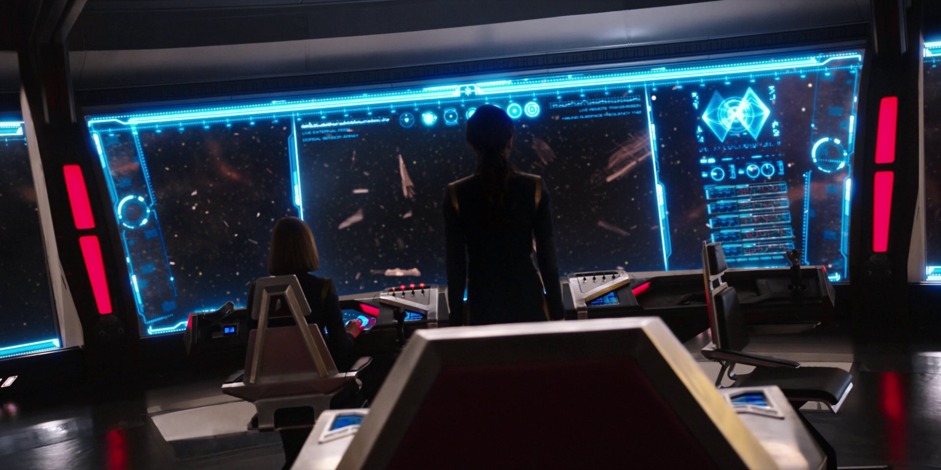 extant_StarTrekDiscovery_1x02-BattleAtTheBinaryStars_2431.jpg