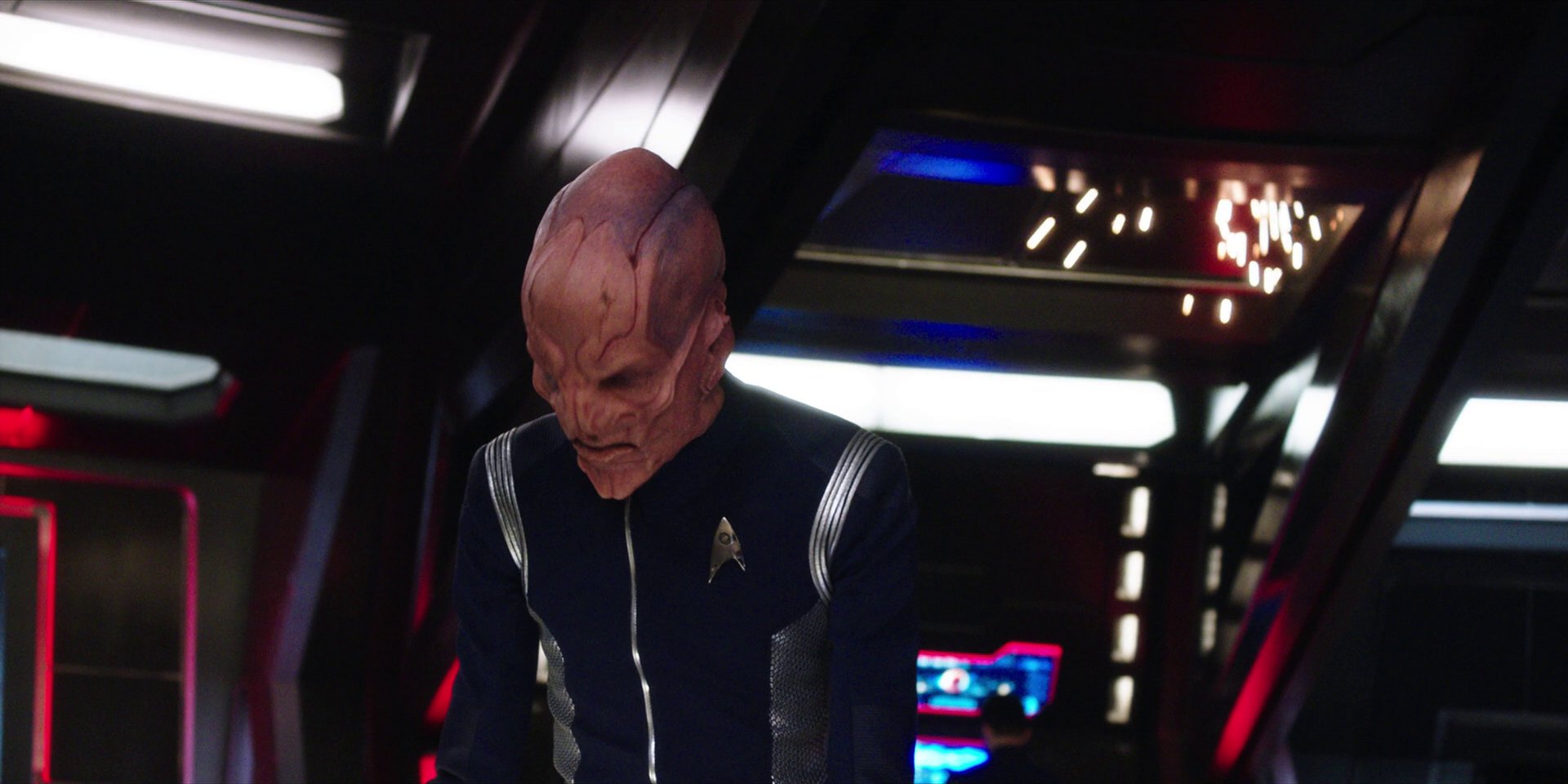 extant_StarTrekDiscovery_1x02-BattleAtTheBinaryStars_2569.jpg