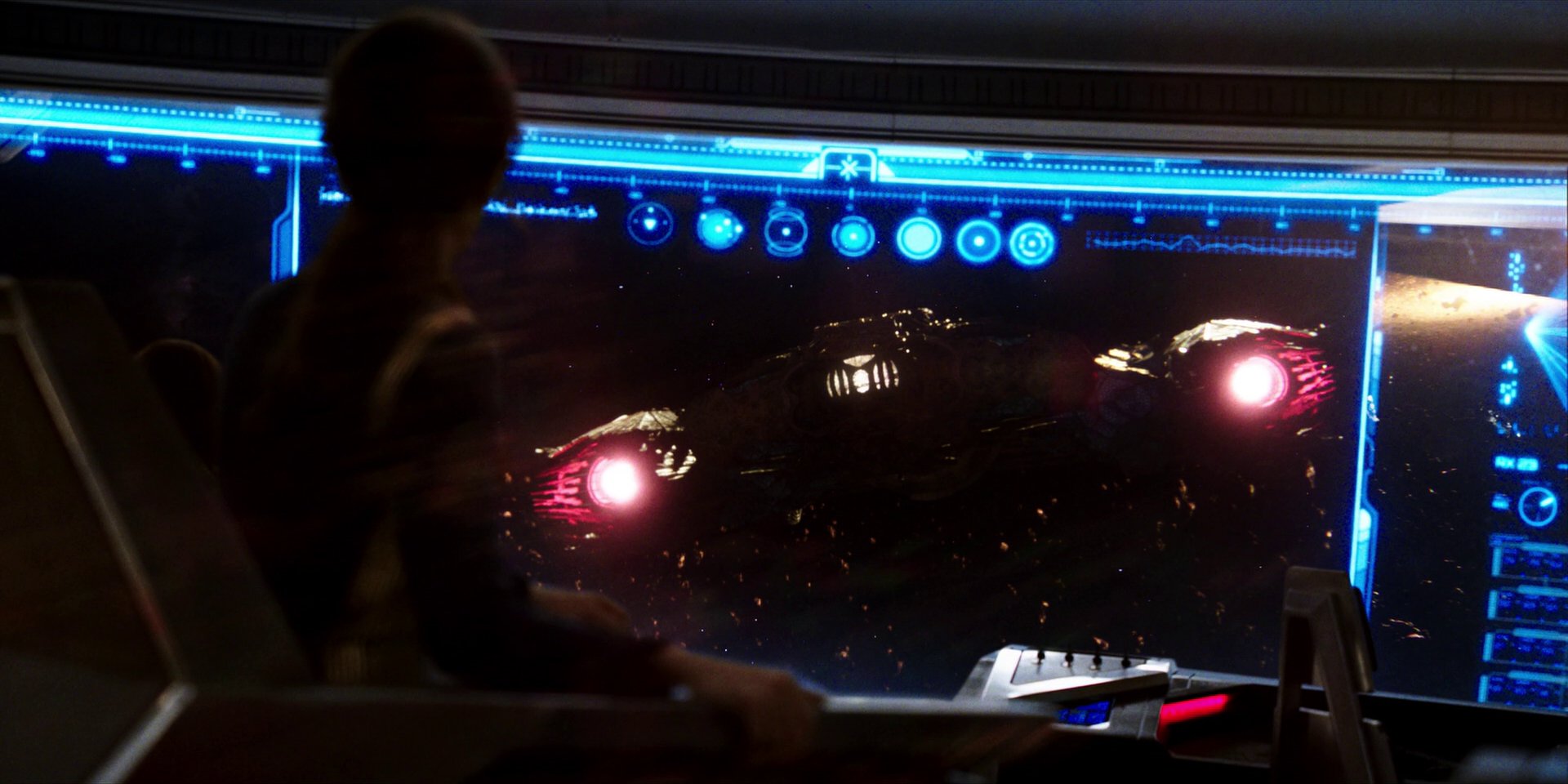 extant_StarTrekDiscovery_1x02-BattleAtTheBinaryStars_2577.jpg