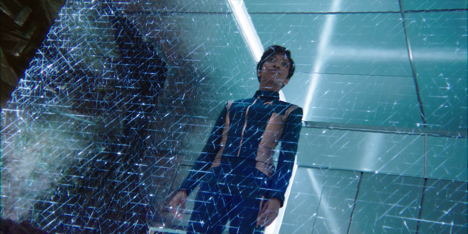 extant_StarTrekDiscovery_1x02-BattleAtTheBinaryStars_2667.jpg