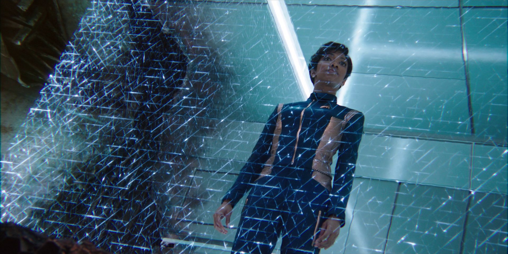 extant_StarTrekDiscovery_1x02-BattleAtTheBinaryStars_2669.jpg