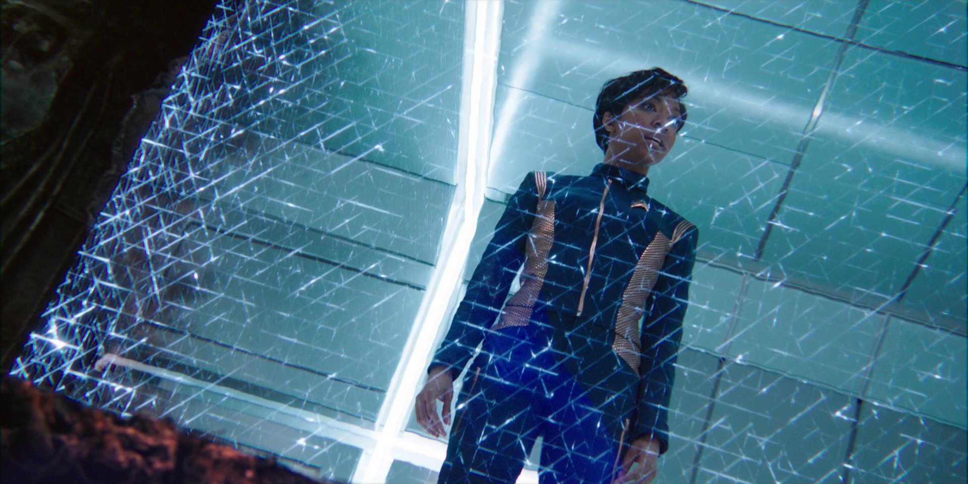 extant_StarTrekDiscovery_1x02-BattleAtTheBinaryStars_2677.jpg