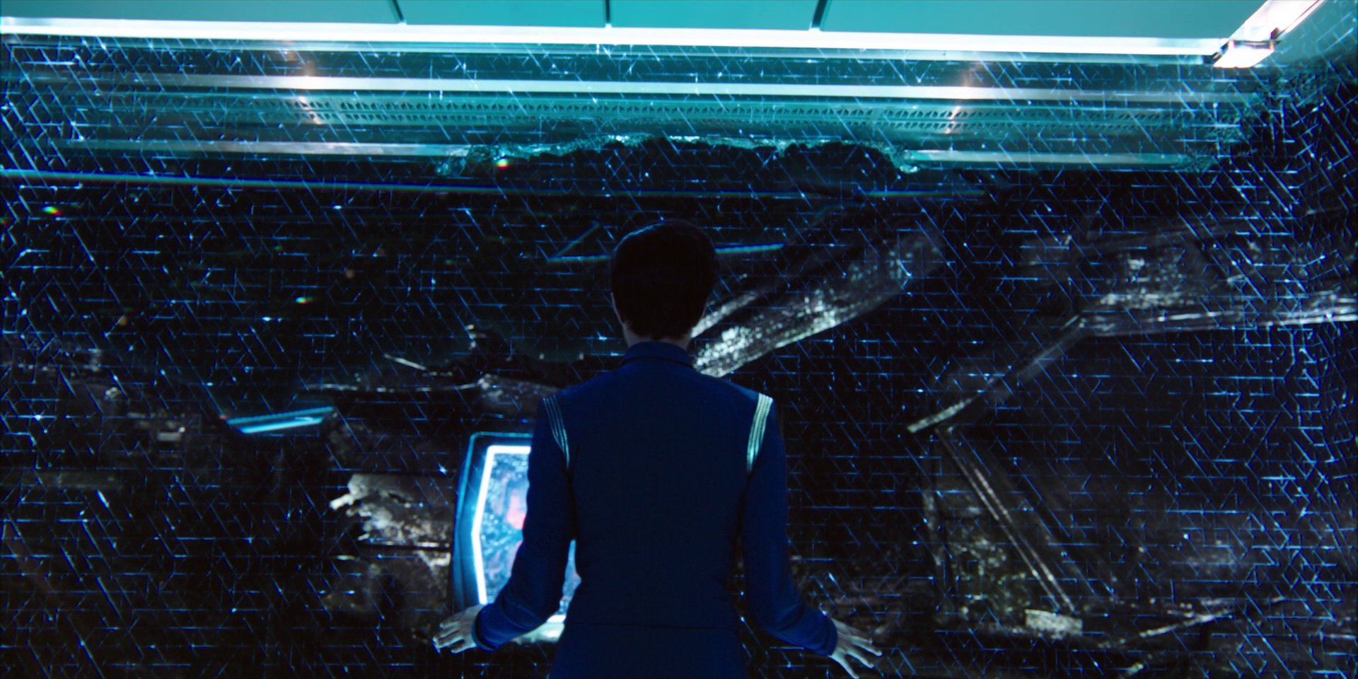 extant_StarTrekDiscovery_1x02-BattleAtTheBinaryStars_2754.jpg