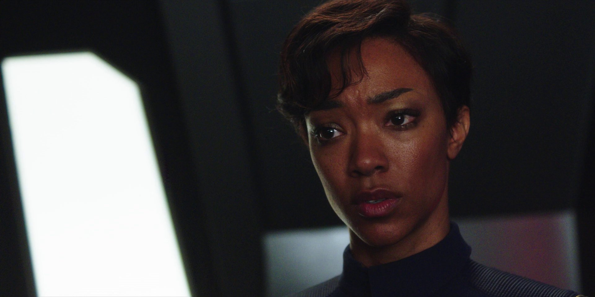 extant_StarTrekDiscovery_1x02-BattleAtTheBinaryStars_3125.jpg