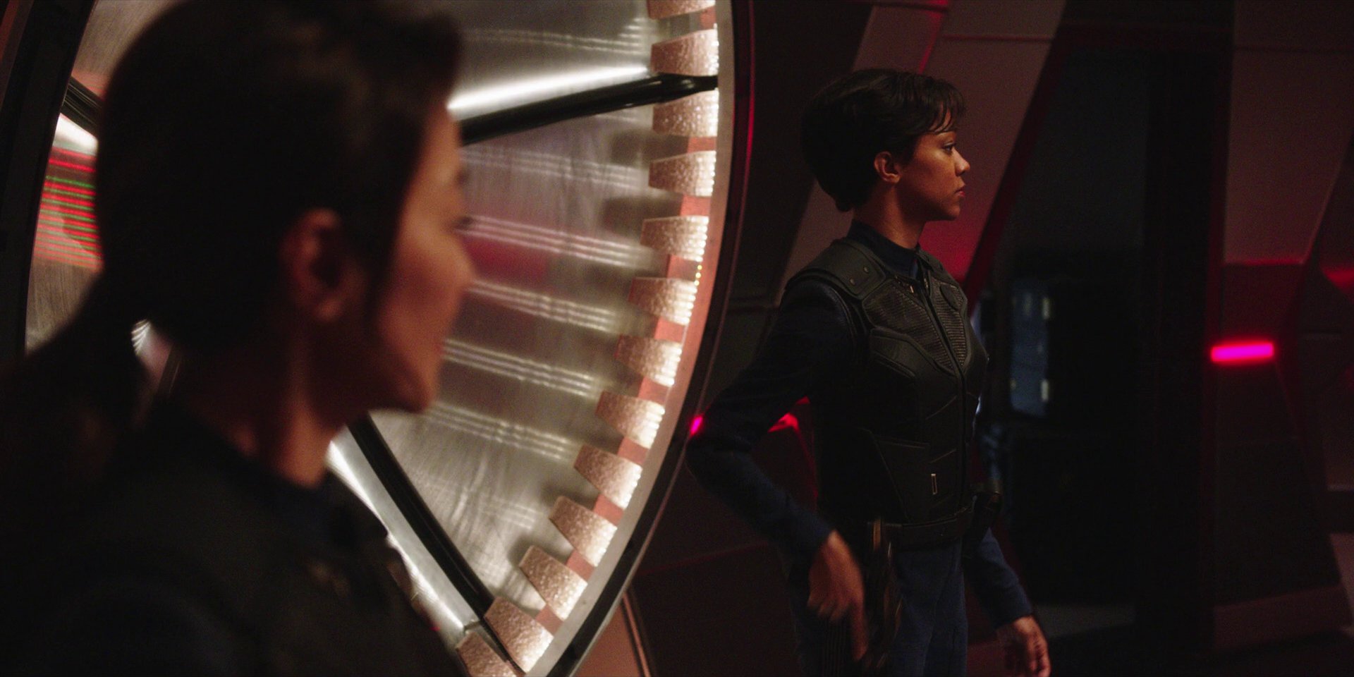 extant_StarTrekDiscovery_1x02-BattleAtTheBinaryStars_3500.jpg