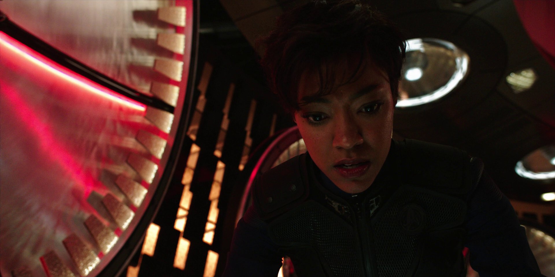 extant_StarTrekDiscovery_1x02-BattleAtTheBinaryStars_3754.jpg