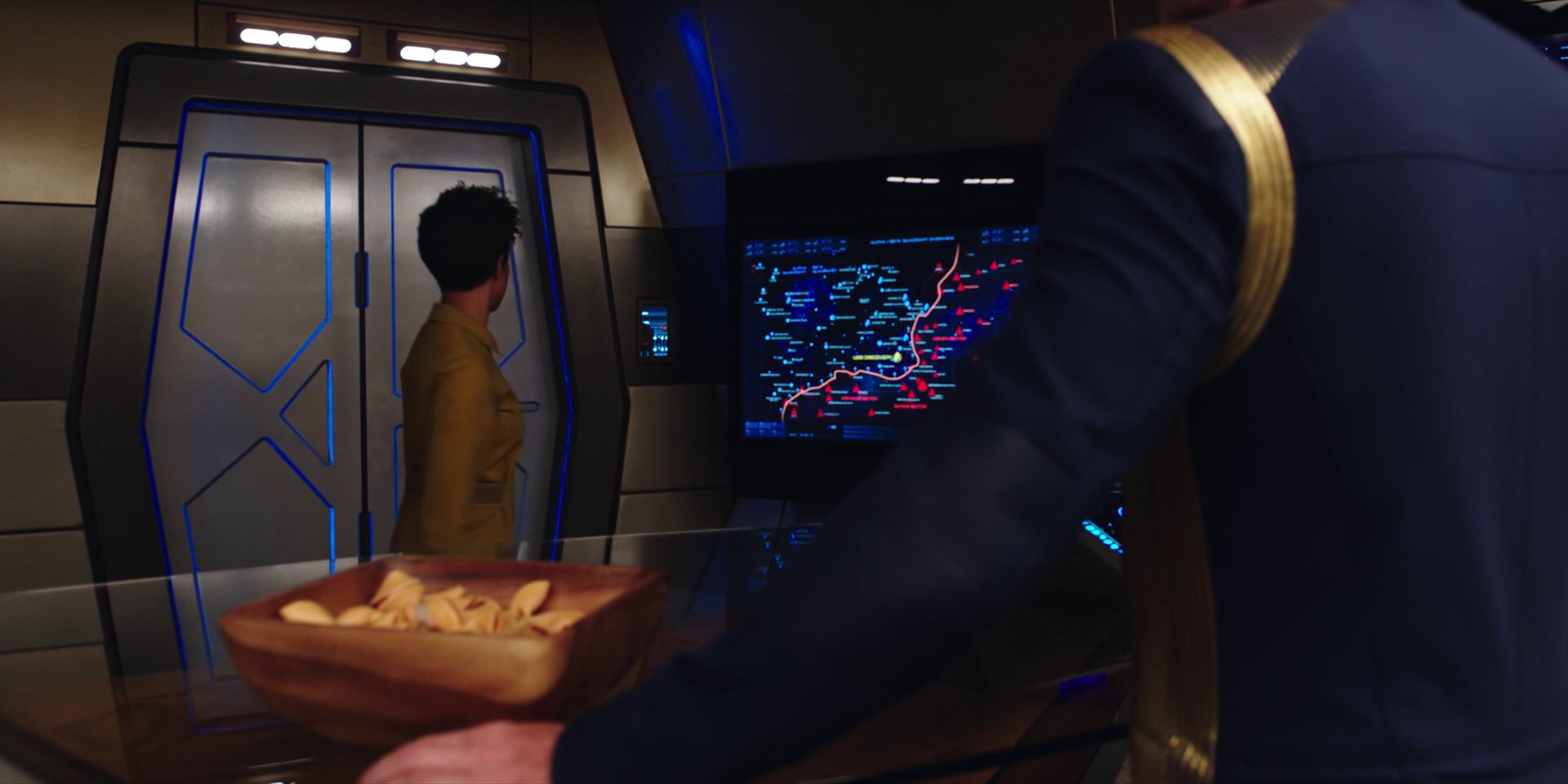 extant_StarTrekDiscovery_1x03-ContextIsForKings_1344.jpg extant_StarTrekDiscovery_1x03-ContextIsForKings_1344.jpg