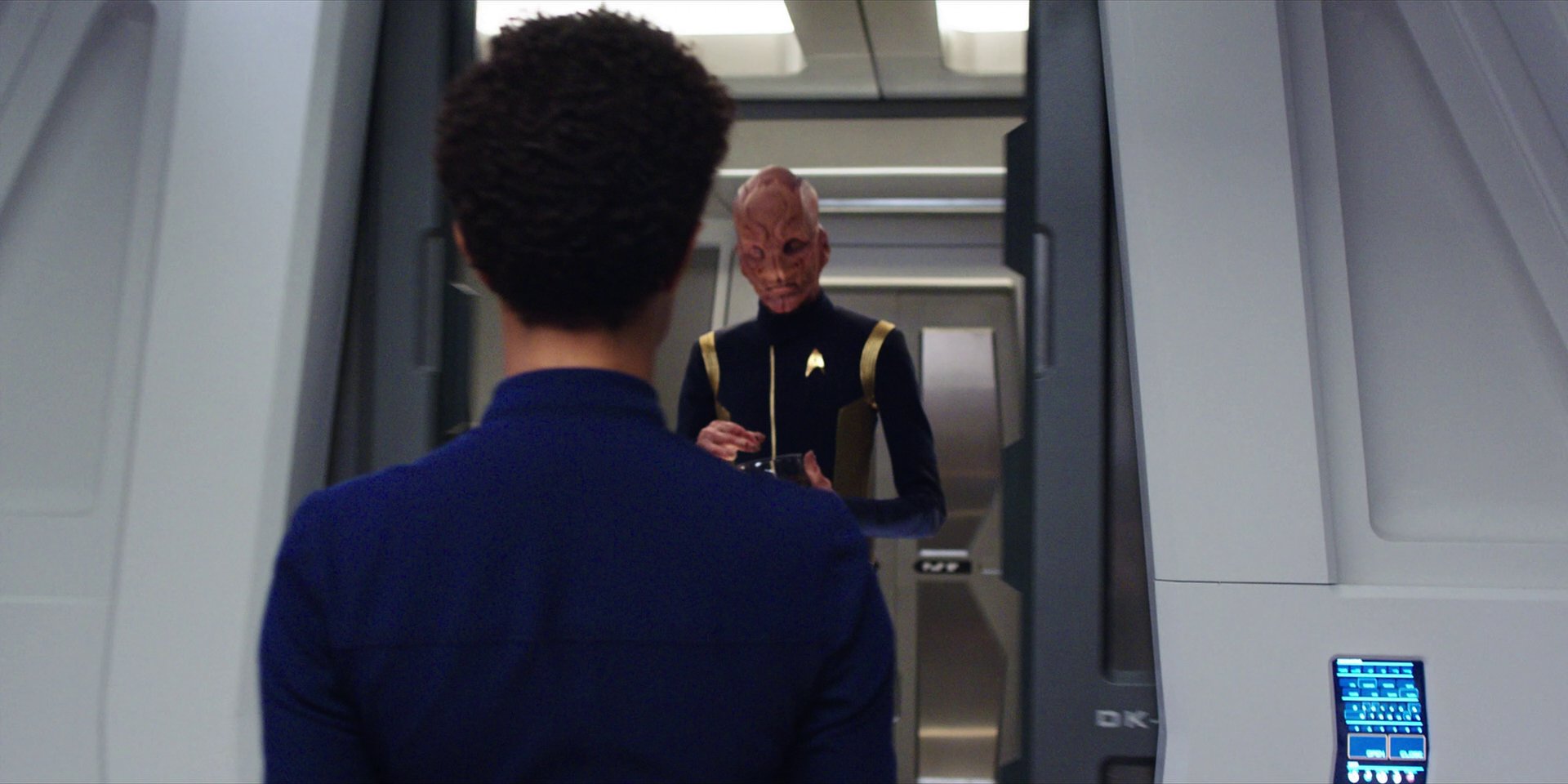 extant_StarTrekDiscovery_1x03-ContextIsForKings_1701.jpg