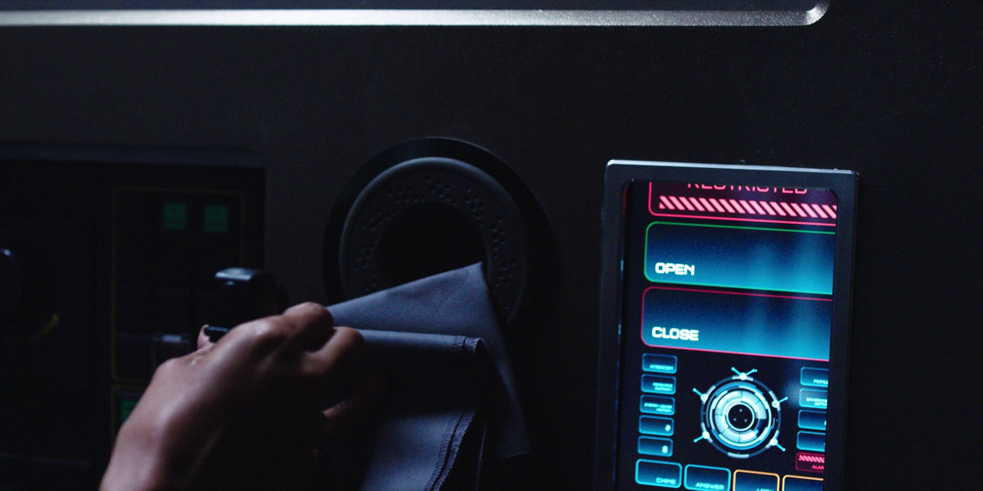extant_StarTrekDiscovery_1x03-ContextIsForKings_2507.jpg