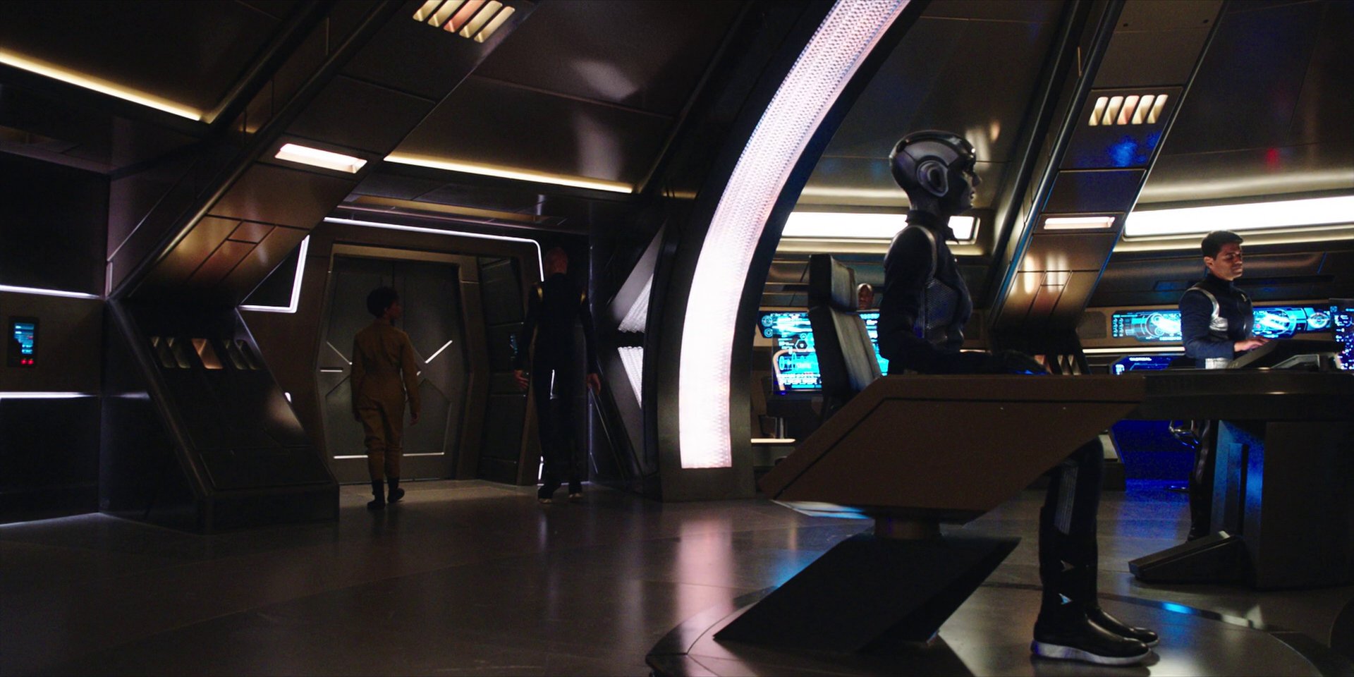 extant_StarTrekDiscovery_1x03-ContextIsForKings_3994.jpg