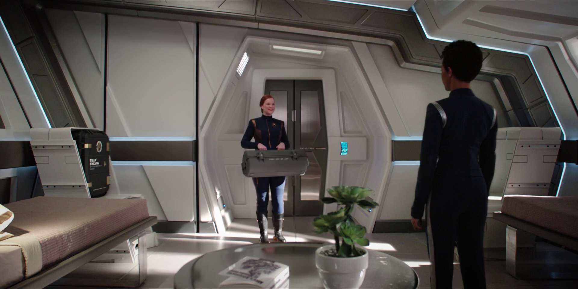 extant_StarTrekDiscovery_1x04-TheButchersKnifeCaresNotForTheLambsCry_0284.jpg