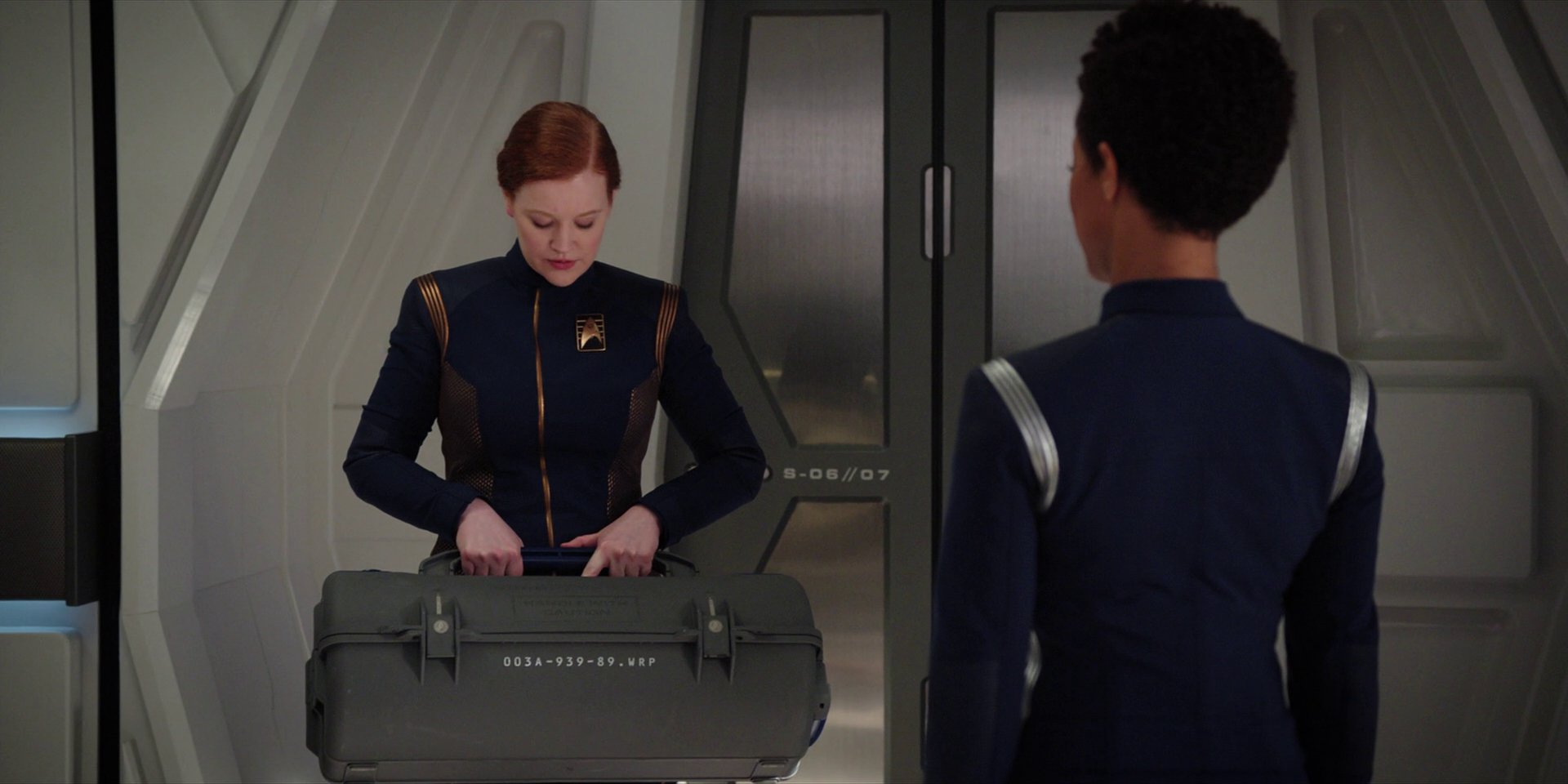 extant_StarTrekDiscovery_1x04-TheButchersKnifeCaresNotForTheLambsCry_0300.jpg