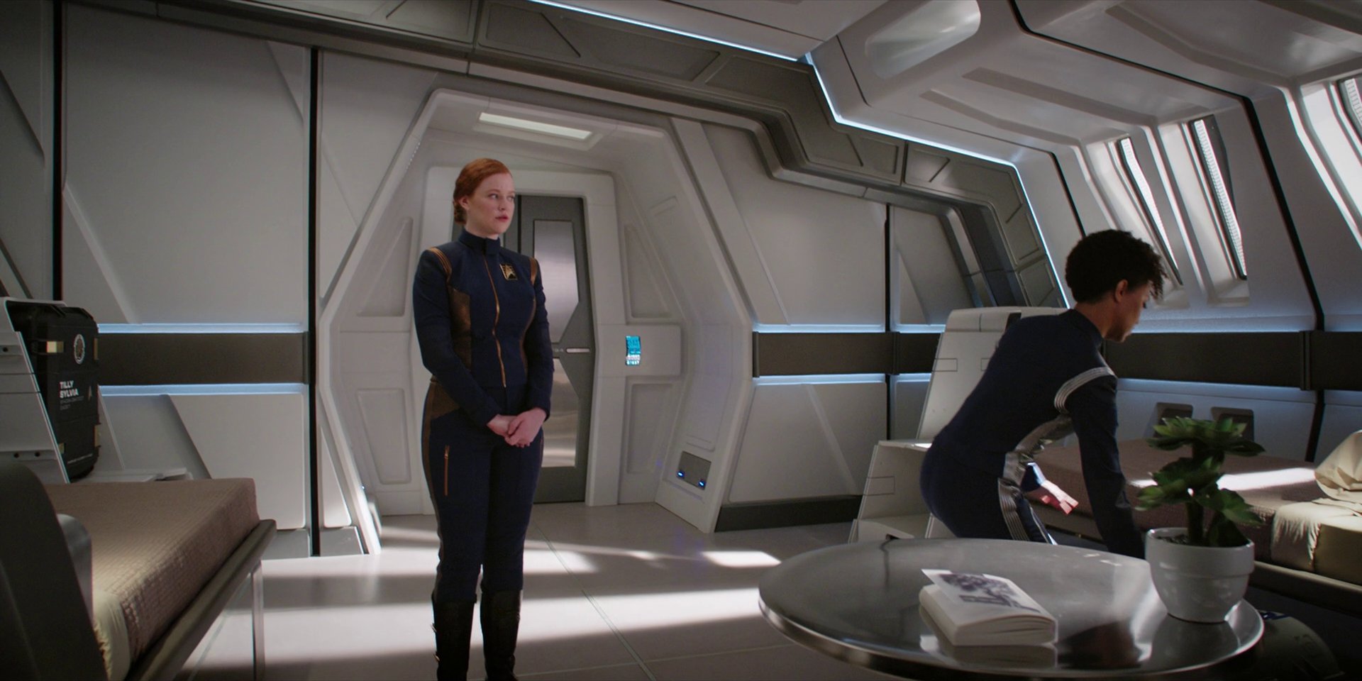 extant_StarTrekDiscovery_1x04-TheButchersKnifeCaresNotForTheLambsCry_0359.jpg