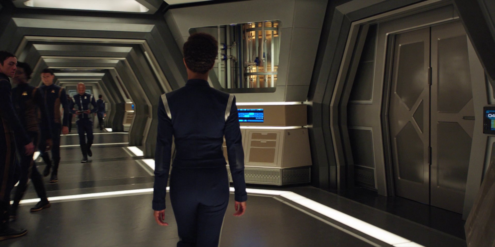 extant_StarTrekDiscovery_1x04-TheButchersKnifeCaresNotForTheLambsCry_0390.jpg