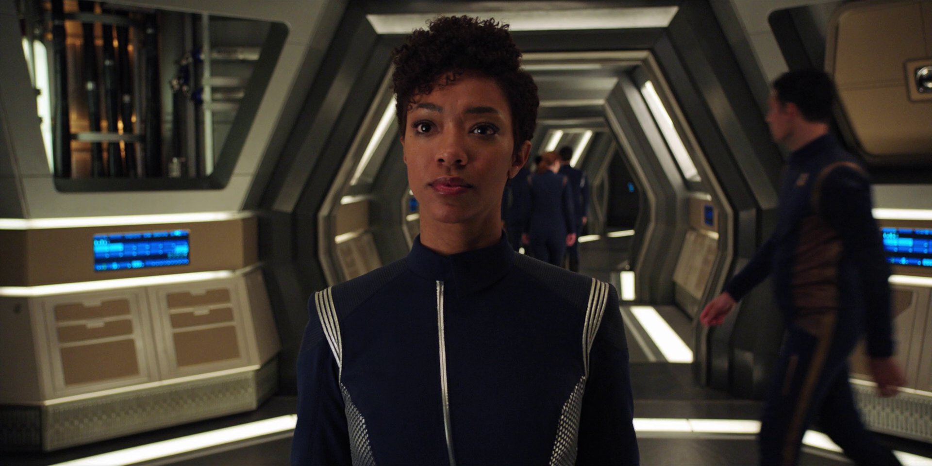 extant_StarTrekDiscovery_1x04-TheButchersKnifeCaresNotForTheLambsCry_0404.jpg